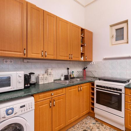 D8 Sphinx Apartman Budapest Exterior photo